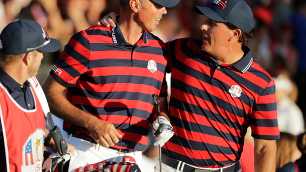 The Latest: US team roars back to take 3-point lead